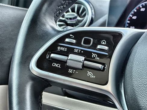 Used 2023 Mercedes-Benz GLA 250 4MATIC image 26