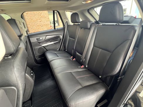 Used 2013 Ford Edge SEL image 18