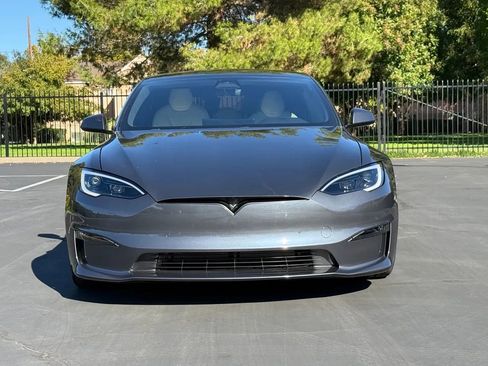 Used 2022 Tesla Model S Standard Range image 2