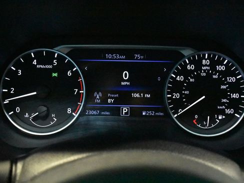 Certified 2025 Nissan Sentra SV w/ Lighting Package FWD image 16