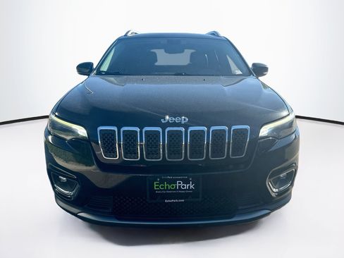 Used 2019 Jeep Cherokee Limited AWD/4WD image 2