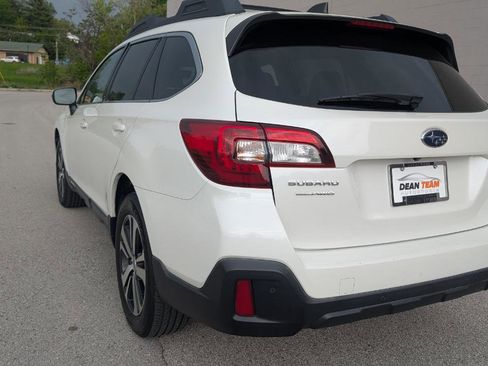 Used 2019 Subaru Outback 2.5i Limited AWD/4WD image 6