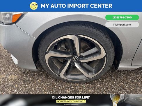 Used 2018 Honda Accord Sport image 6