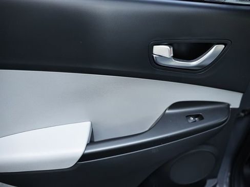 Used 2023 Hyundai Kona SE w/ Cargo Package FWD image 23
