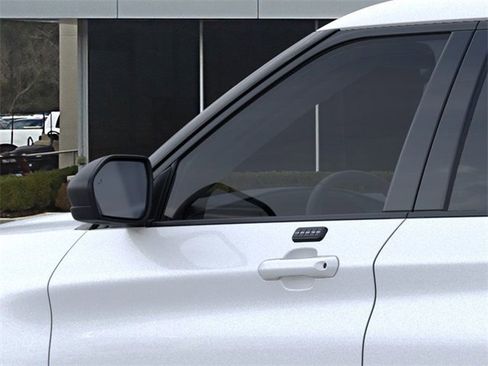 New 2026 Ford Explorer Active w/ Active Comfort Package image 20