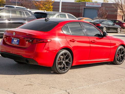 Used 2020 Alfa Romeo Giulia Ti w/ Nero Edizione image 5