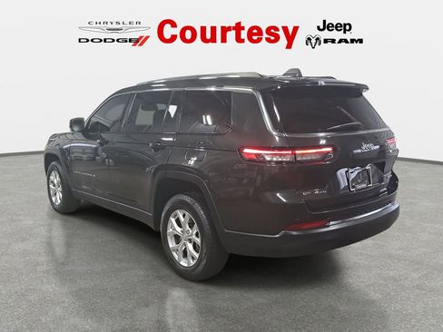 Certified 2023 Jeep Grand Cherokee L Limited image 5