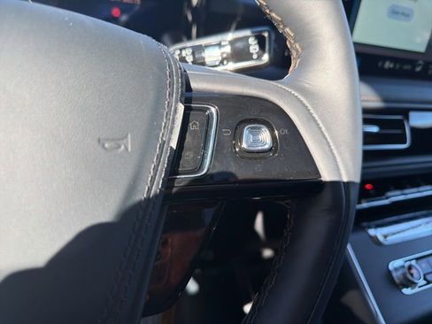 New 2026 Lincoln Aviator Reserve AWD/4WD image 28