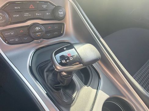 Used 2020 Dodge Challenger GT w/ Driver Convenience Group RWD image 21