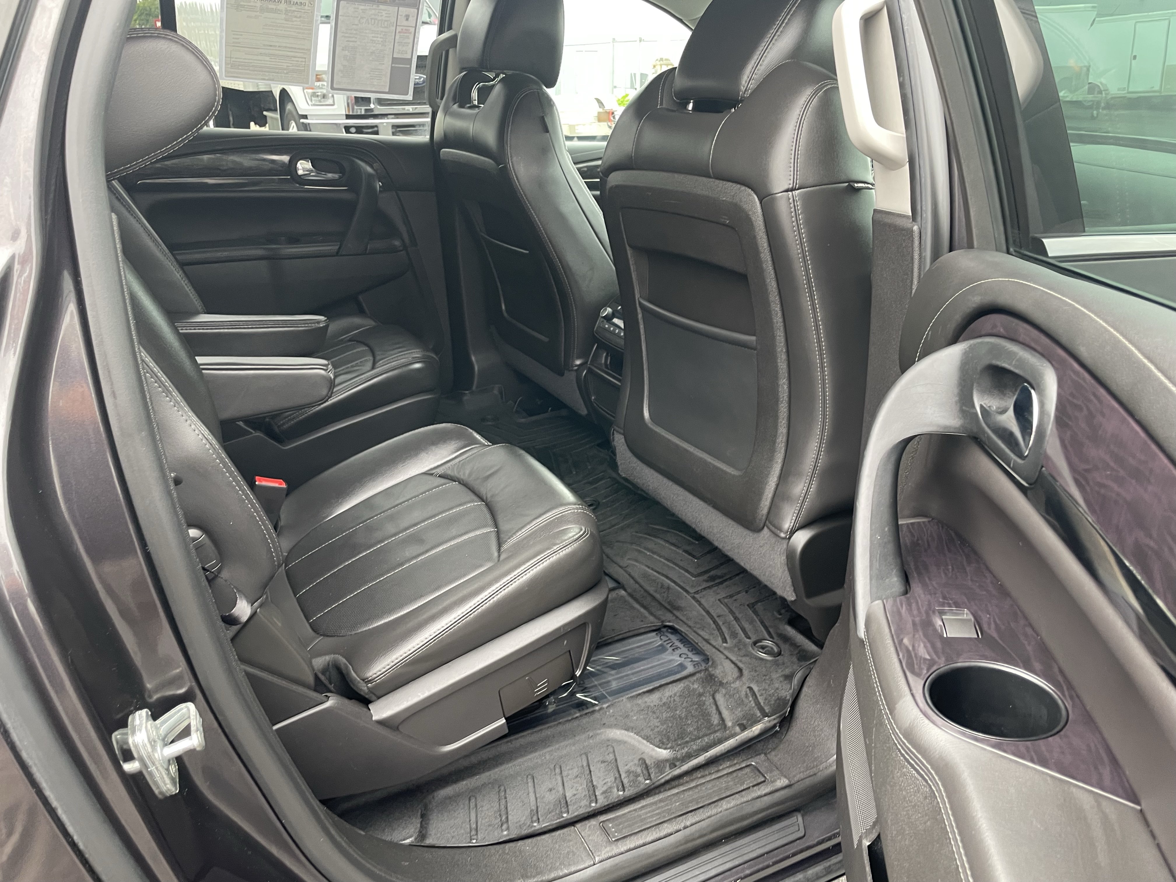 Used 2017 Buick Enclave Leather AWD/4WD image 30
