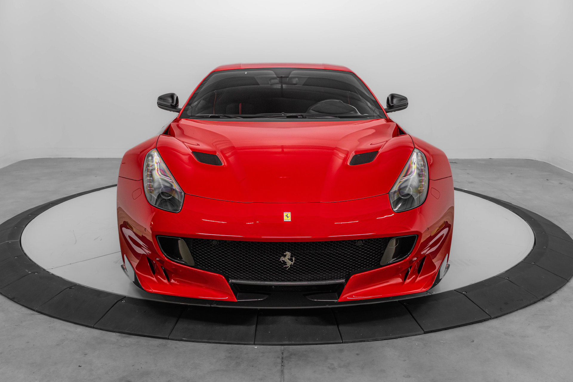 Certified 2016 Ferrari F12tdf RWD image 8