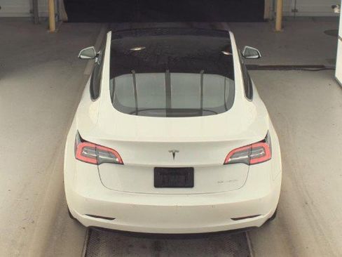 Used 2022 Tesla Model 3 Long Range image 4
