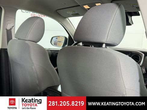 Used 2019 Toyota Tacoma SR5 image 18