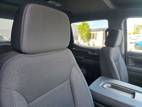 Used 2024 Chevrolet Silverado 1500 LT AWD/4WD image 19
