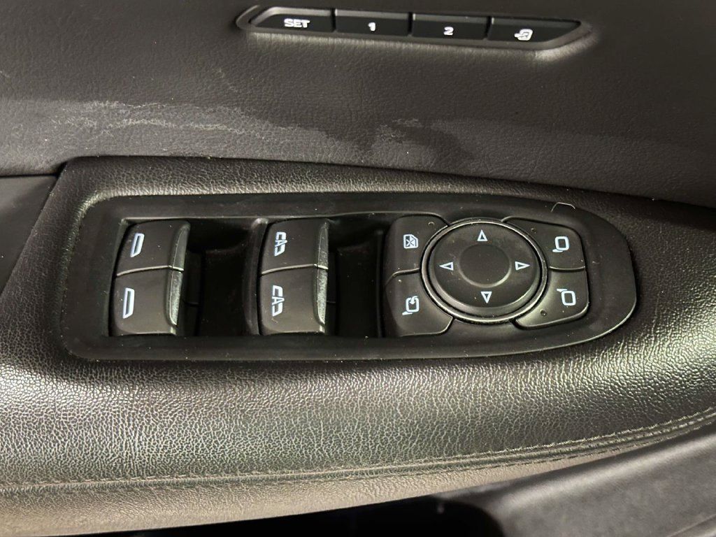 Used 2019 Cadillac XT5 Luxury FWD image 20