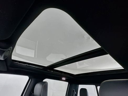 Certified 2022 Ford F350 Platinum image 32