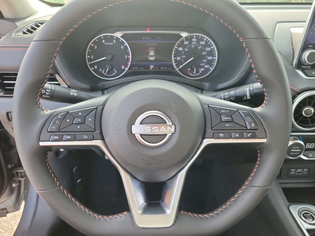 Certified 2025 Nissan Sentra SR FWD image 19