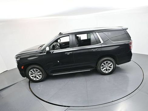 Used 2023 Chevrolet Tahoe Premier w/ Premium Package AWD/4WD image 40