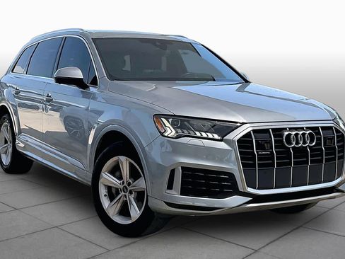 Used 2023 Audi Q7 2.0T Premium Plus w/ Premium Plus Package AWD/4WD image 3