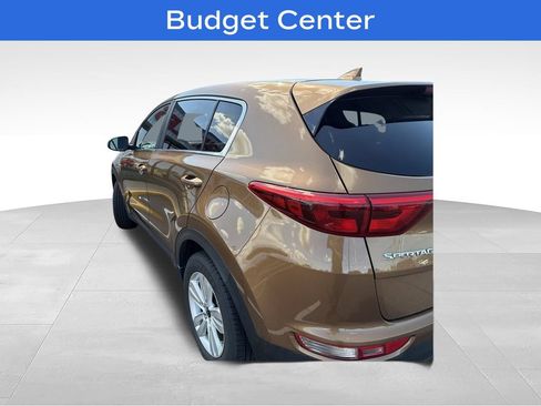 Used 2017 Kia Sportage LX AWD/4WD image 4