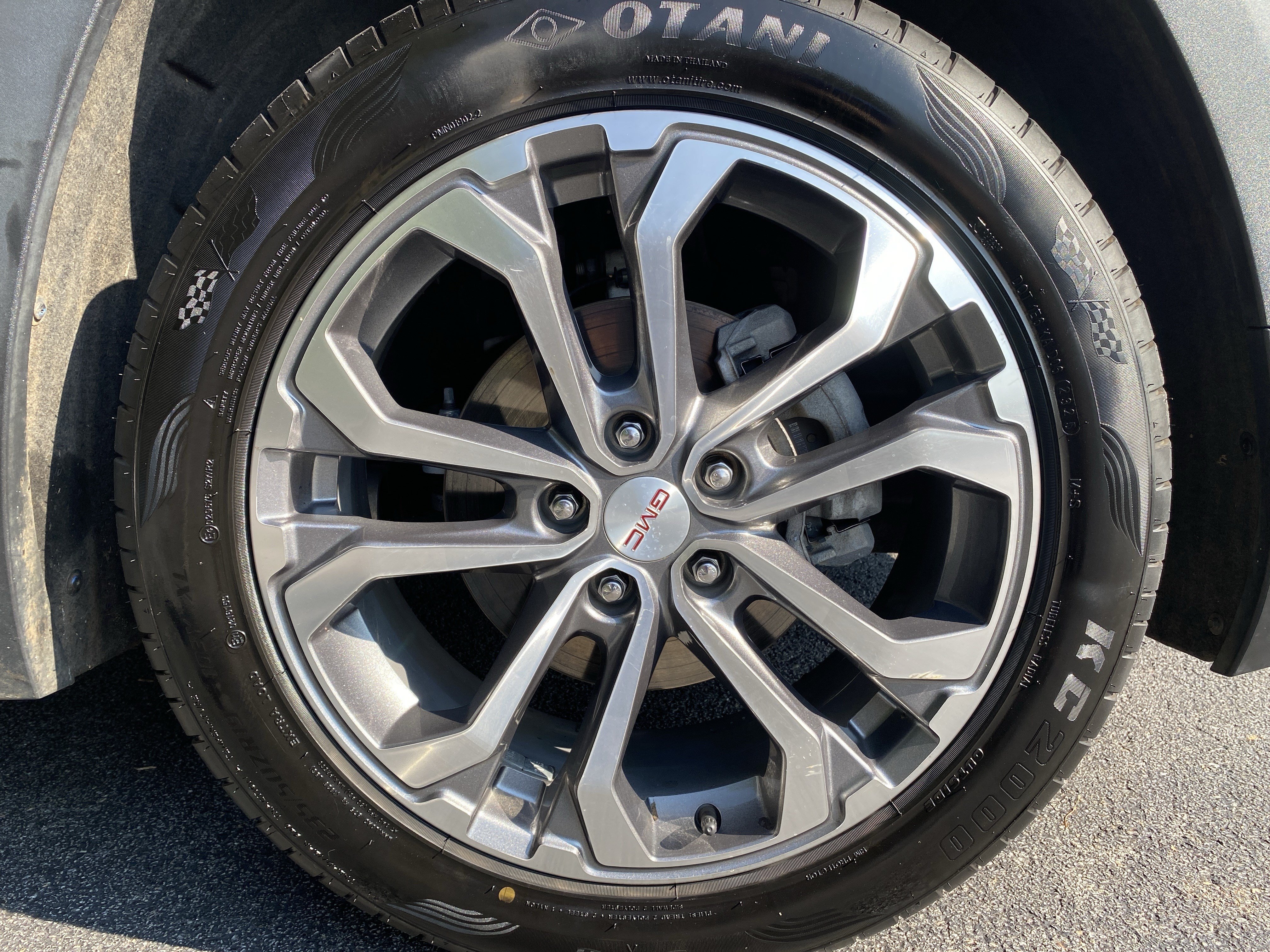 Used 2020 GMC Terrain SLT FWD image 38