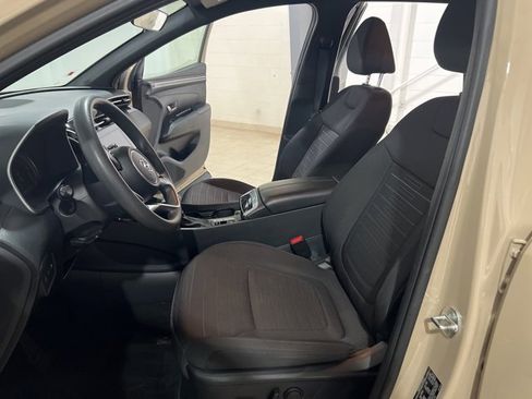 Used 2023 Hyundai Santa Cruz SEL image 9