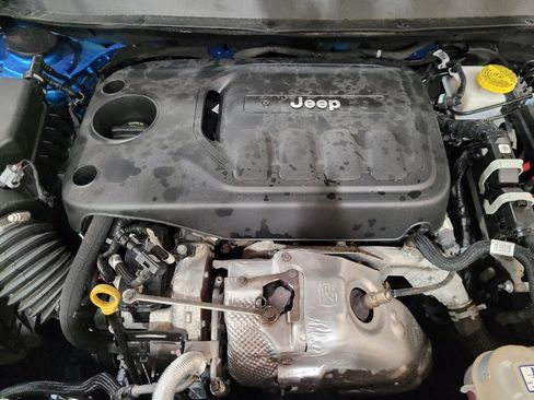 Used 2022 Jeep Cherokee Latitude Lux image 30