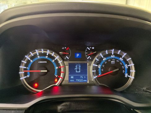 Used 2016 Toyota 4Runner Limited AWD/4WD image 16