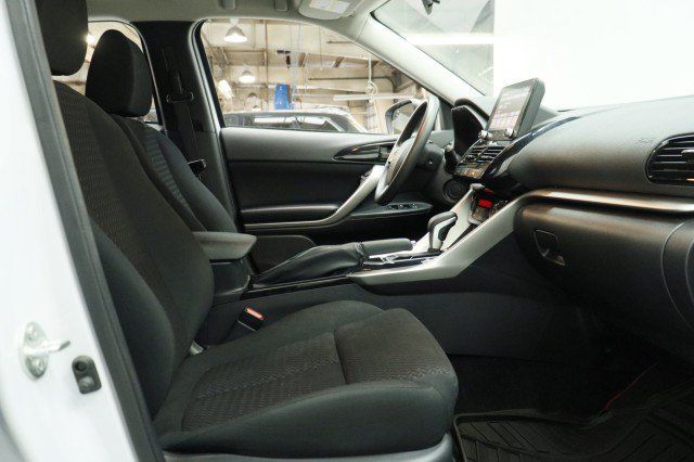 Used 2024 Mitsubishi Eclipse Cross LE AWD/4WD image 21