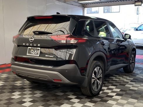 Used 2023 Nissan Rogue SV AWD/4WD image 6