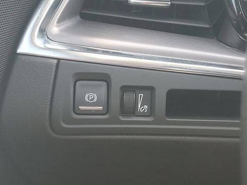 Used 2019 Cadillac XT5 Premium Luxury AWD/4WD image 20