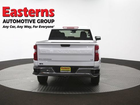 Used 2025 Chevrolet Silverado 1500 LT AWD/4WD image 39