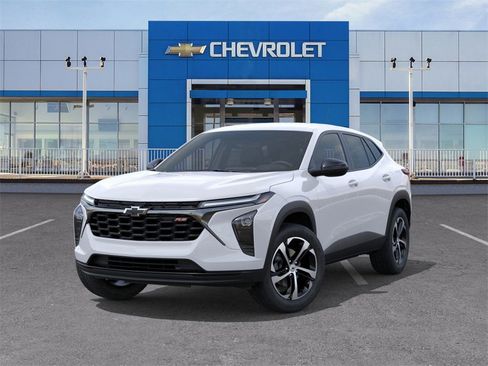 New 2026 Chevrolet Trax RS image 6
