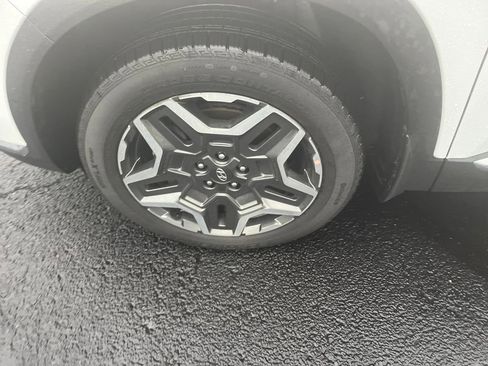 Used 2023 Hyundai Santa Fe Limited image 35