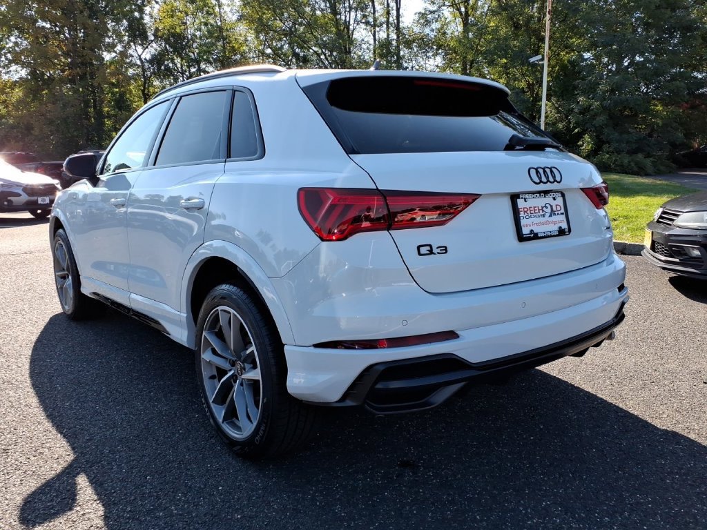 Used 2022 Audi Q3 2.0T Premium Plus w/ Premium Plus Package AWD/4WD image 20