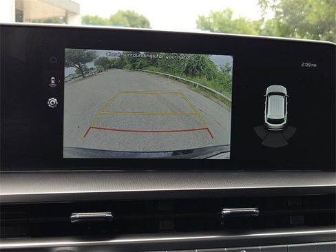 Used 2023 Kia Telluride S image 19