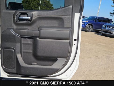 Used 2021 GMC Sierra 1500 AT4 w/ AT4 Premium Package image 28