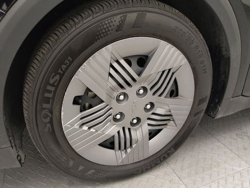 Used 2025 Kia K4 FWD image 31
