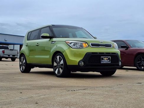 Used 2015 Kia Soul ! w/ Sun & Sound Package image 3