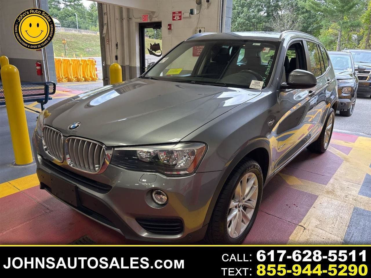 Used 2017 BMW X3 xDrive28i AWD/4WD image 1