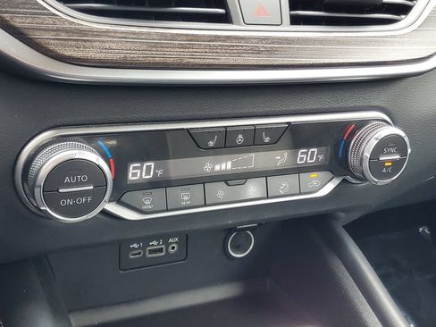 Used 2019 Nissan Altima 2.5 SL FWD image 25