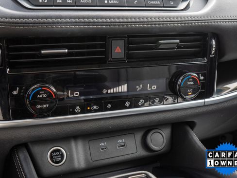 Used 2023 Nissan Rogue SL image 14