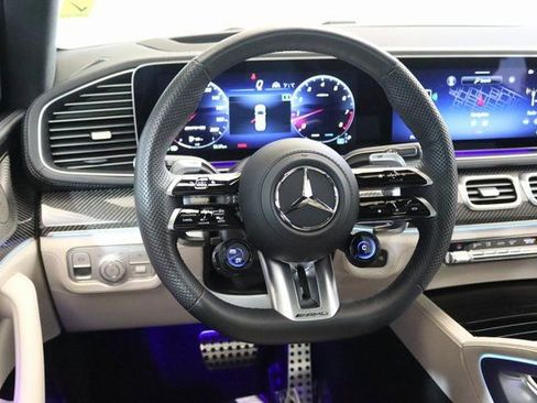 Used 2024 Mercedes-Benz GLS 63 AMG GLS 63 AMG image 18