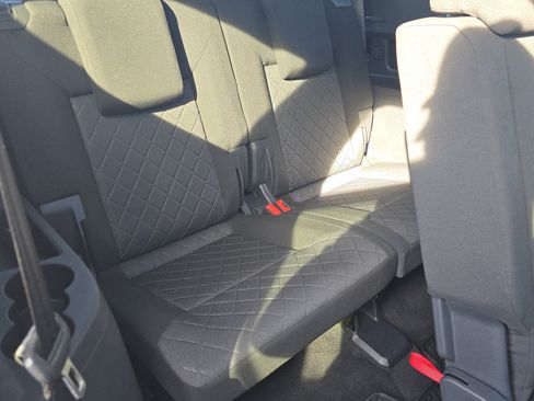 Used 2018 Volkswagen Atlas Launch Edition image 14