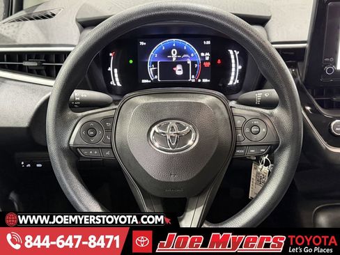 Used 2026 Toyota Corolla LE image 15