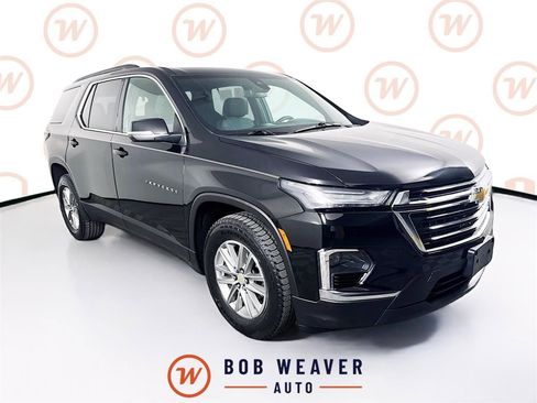 Used 2023 Chevrolet Traverse LT AWD/4WD image 1