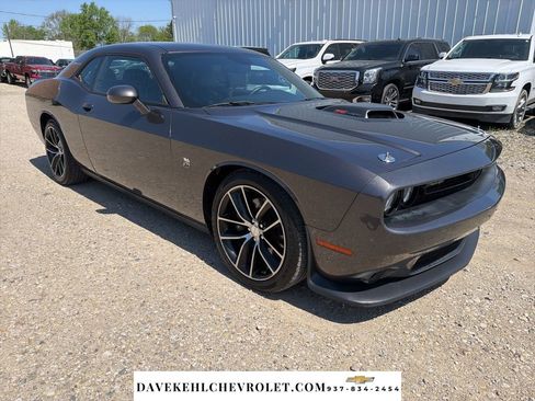 Used 2016 Dodge Challenger R/T Scat Pack RWD image 7