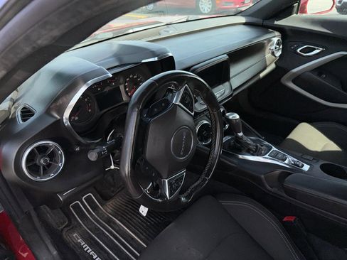 Used 2019 Chevrolet Camaro LT w/ RS Package image 7