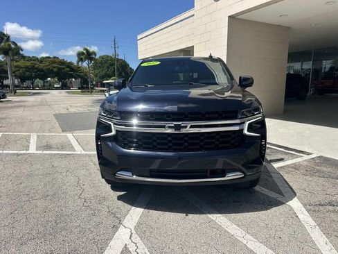 Used 2022 Chevrolet Tahoe LS RWD image 3