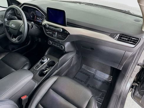 Certified 2020 Ford Escape SEL image 33